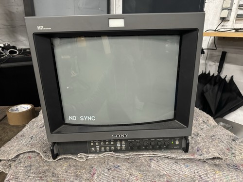 Sony trinitron pvm 14m4e - trinitron, pvm-14m4e