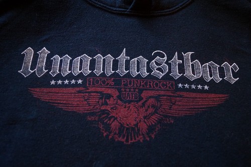 Unantastbar hoodie kapu 100 - unantastbar,
