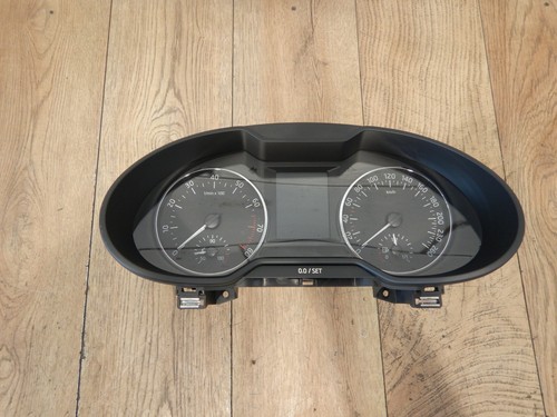 Kombiinstrument tacho skoda - kombiinstrument,