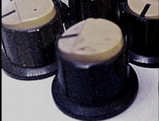 1 BEIGER KORG KNOPF FÜR
