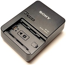 Sony-Ladegerät BC-QZ1 für