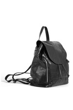 Leder-Rucksack Gimo von muud, Black/Whisky, 38x39cm, verstellbare Träger, City &
