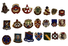 21 US Army Konvolut Unit Crest