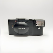 Olympus XA2 Olympus Zuiko 35mm 1:3,5 mit Electronic Flash A11