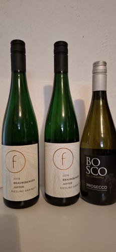 Wein keller fund - 24, flaschen