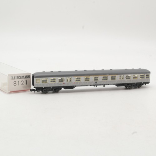 Fleischmann 8121 - n,