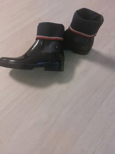 Stylische gummi halbstiefel - stylische, gummi-halbstiefel