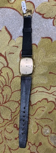 Alte armbanduhr milus - armbanduhr,