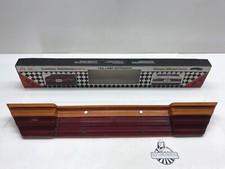 Heckblende Kennzeichenblende orange rot für Mercedes W124 NOS