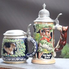 Alte Bierkrüge Jäger Motive mit Zinn Deckel Stein Krug mit Tiermotiv  Top