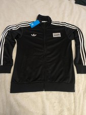 Adidas Oasis Tour