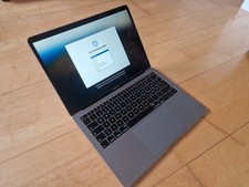 Apple MacBook Air Retina A1932