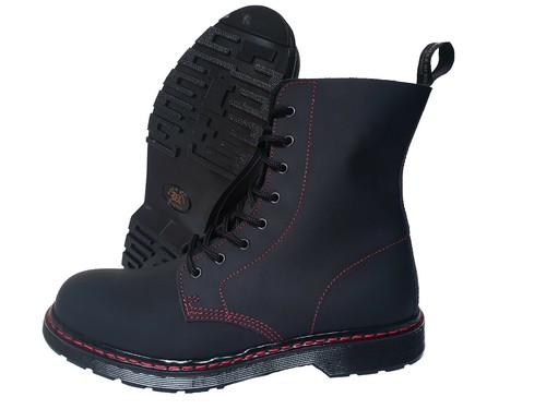Boots braces hole - &, 8