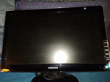 Samsung SyncMaster P2450H 61 cm (24 Zoll) 16:9 LCD Monitor - Schwarz