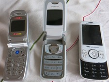 2 Klapp-Handy ,1 Schiebe-Handy , ohne jegliches Zubehör , SAGEM , SIEMENS , Sony
