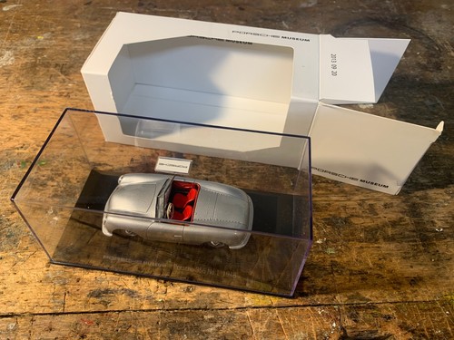 Porsche museum - porsche,