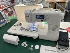 Janome 2030dc. Nähmaschine und Quiltzubehör