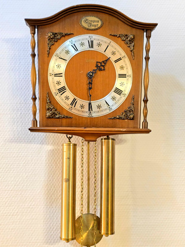 Vintage pendel wanduhr tempus - vintage,