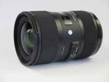 ?  Sigma Art 18 – 35 mm f1.8 DC Nikon Objektiv ?