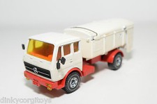 SIKU 2511 MERCEDES BENZ 2232