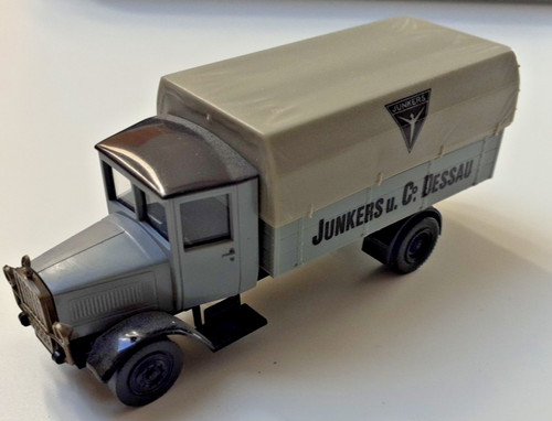 Lkw mercedes benz - benz, 1/87