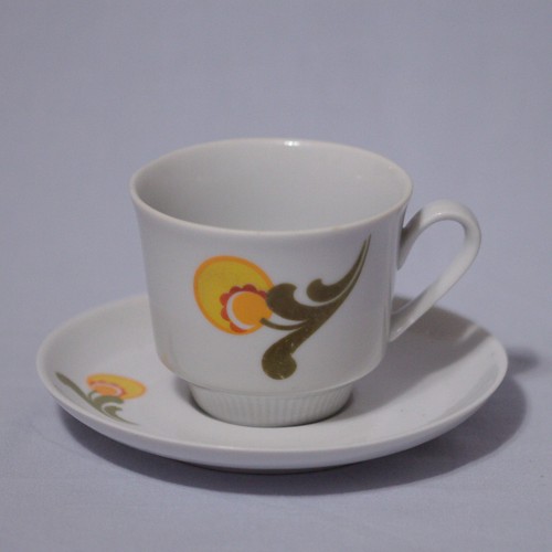 Tasse mit untertasse evtl - tasse,