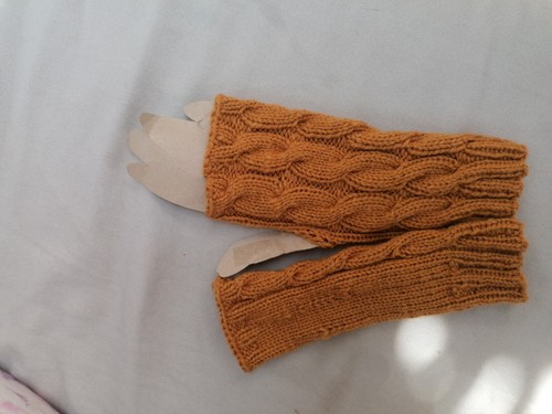 Handgestrickte handstulpen - handgestrickte,