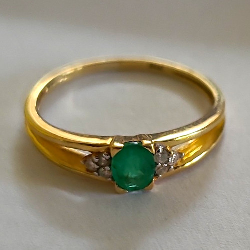 Goldring 750 smaragd mit - 750,