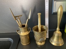 Konvult Mörser und Glocke und