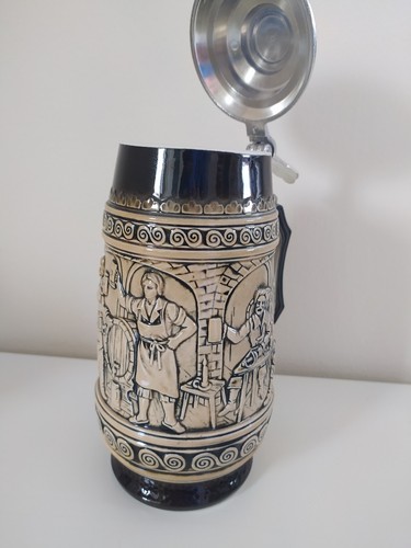 Bierkrug mit deckel - mit,