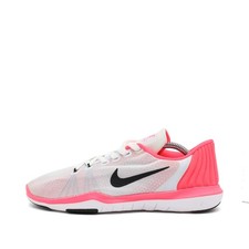Nike Damen Free TR 6 Schuh