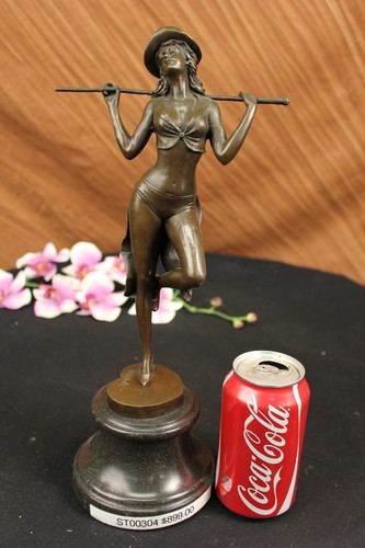 100 bronze statue - 100%,
