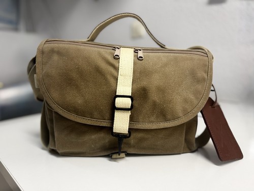 Domke 803 waxwear - f, fujifilm