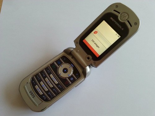 Motorola v975 silber top - motorola,