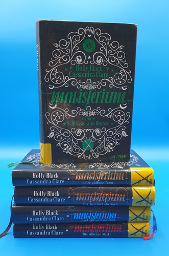 Magisterium holly black - holly,