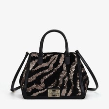 Y Not Handtasche Samt Savage