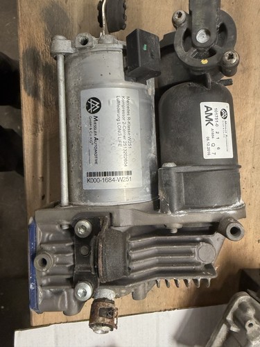 Mercedes benz w251 klasse - benz,