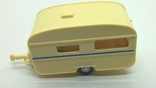 Wiking 091 Knaus Monsun Wohnwagen Caravan cremeweiß blauer Streifen (43)