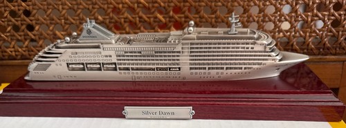 Silversea silver dawn - silver,