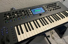 WALDORF IRIDIUM Synthesizer Keyboard