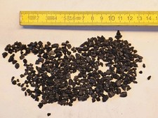 Kleinkörnige Echtkohle als