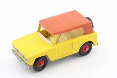 Matchbox series field car - *,