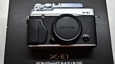 Fujifilm X-E1 16.3MP spiegellose Kamera Schwarz - (nur Gehäuse) - in silber