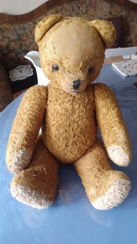 Sehr alter teddybär mit - teddybär,