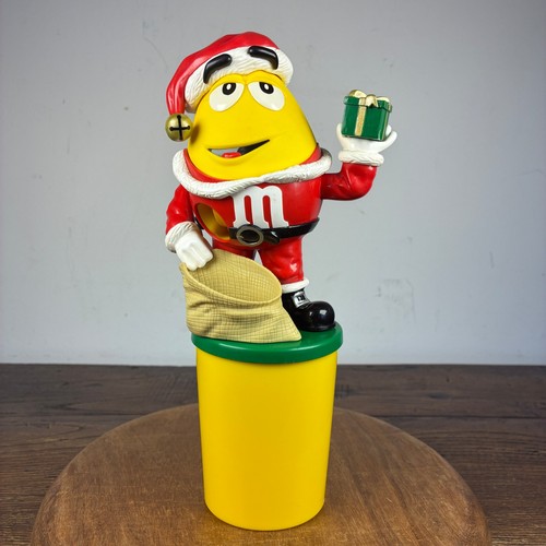 Vintage spender action - vintage, m&m's