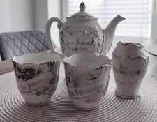 Porzellan zur Silberhochzeit 4er Set Kaffeekanne Tassen und Milchkännchen 