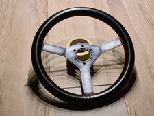 Momo C38 Lederlenkrad