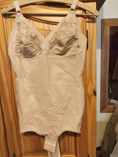 Korsett Triumph Gr. 44, Cup C