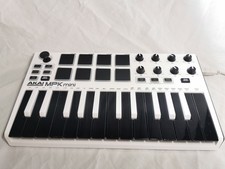 Akai Professional MPK Mini MK2 USB Midi Keyboard Controller, 8 Pads