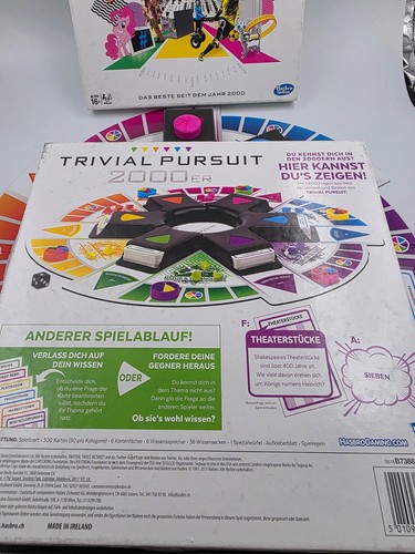 Trivial pursuit - trivial,